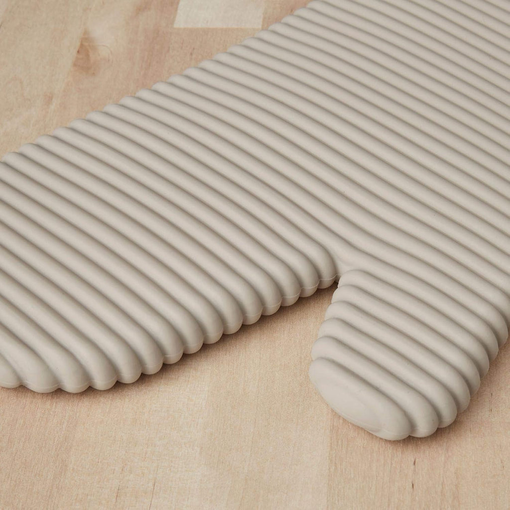 KitchenAid 7.5"x13" Silicone Oven Mitts - Waterproof & Non-Slip Grip 2 Pack Set