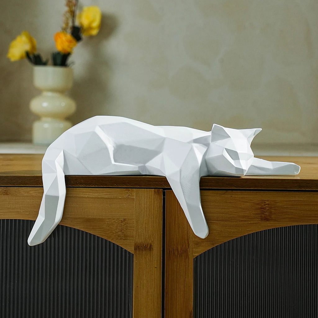 Geometric Cat Statue - Modern Minimalist Room Decor Figurine